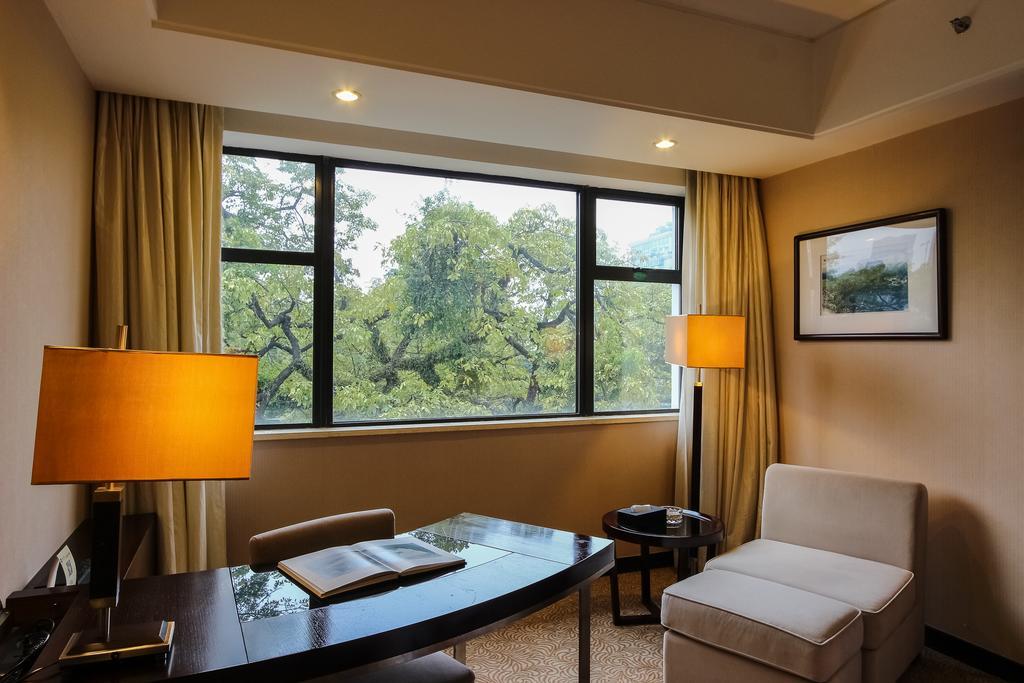 Guangdong Yingbin Hotel-Free Canton Fair Shuttle Bus Zewnętrze zdjęcie